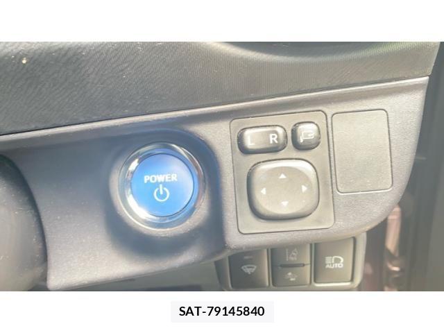 Toyota AQUA 2017-03 8371424-18