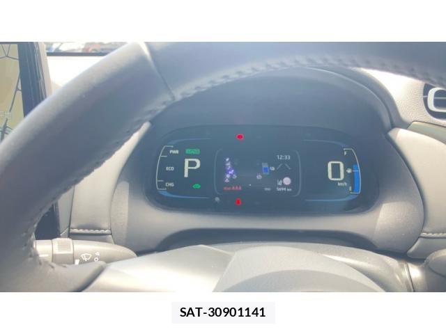 Toyota AQUA 2022-11 8371418-22