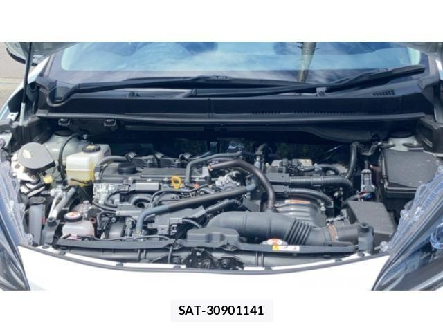 Toyota AQUA 2022-11 8371418-27