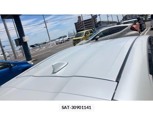 Toyota AQUA 2022-11 8371418-6