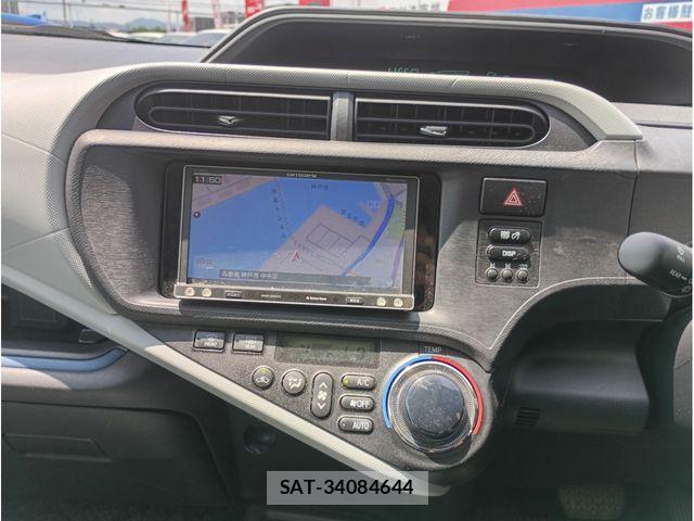 Toyota AQUA 2013-07 8371429-13