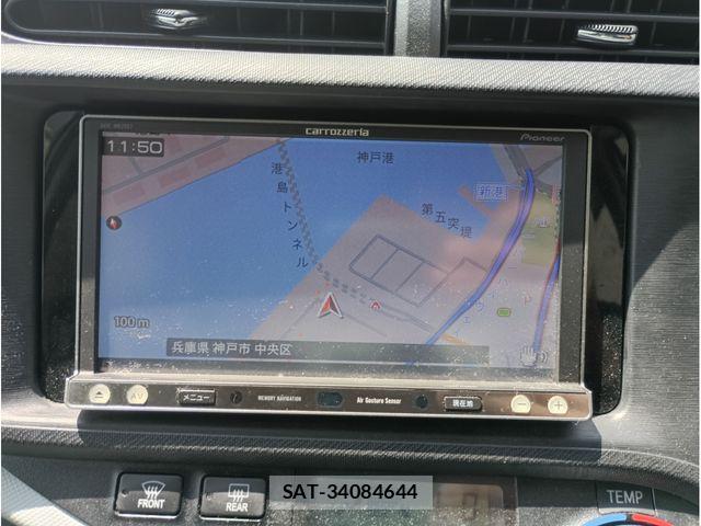 Toyota AQUA 2013-07 8371429-14