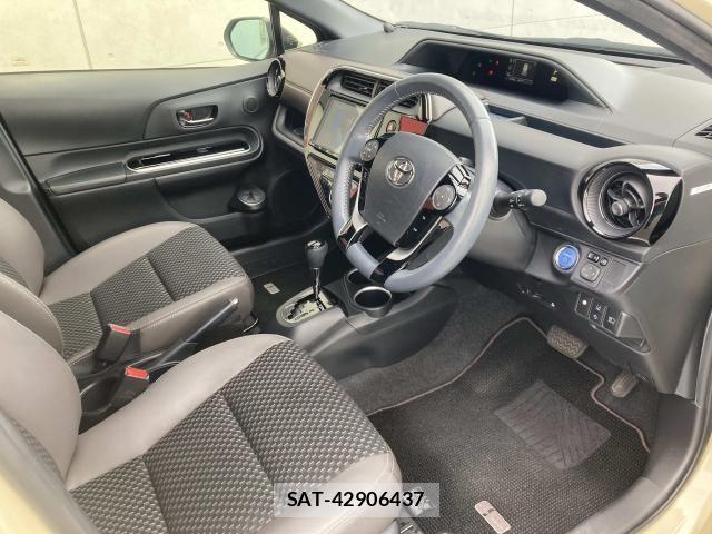 Toyota AQUA 2019-09 8371420-20