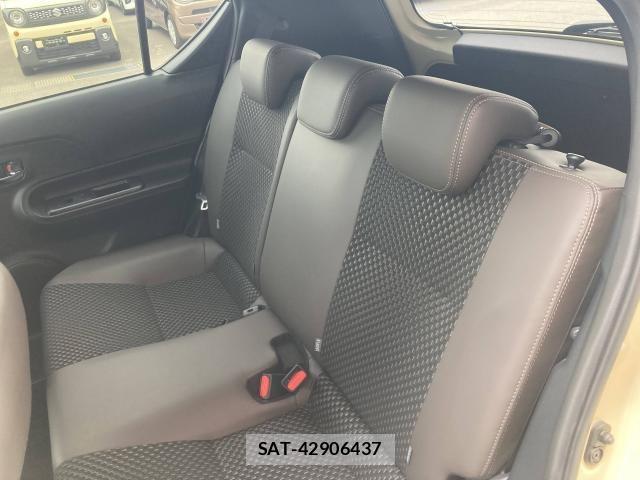 Toyota AQUA 2019-09 8371420-25