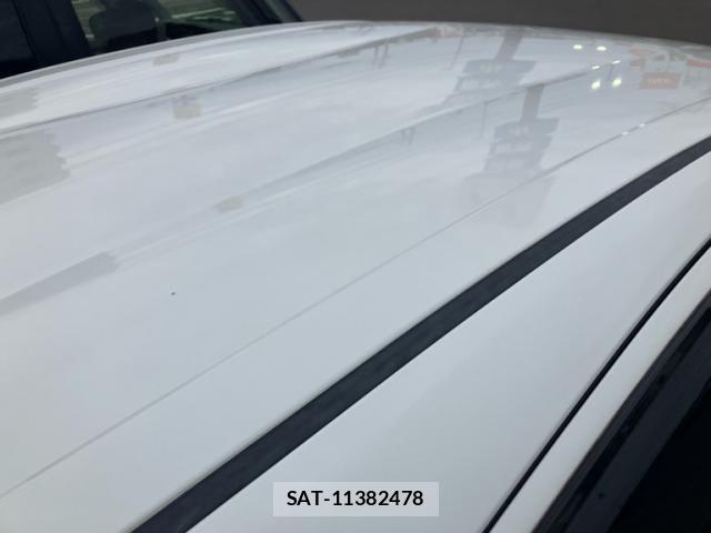 Toyota AQUA 2017-02 8411197-10