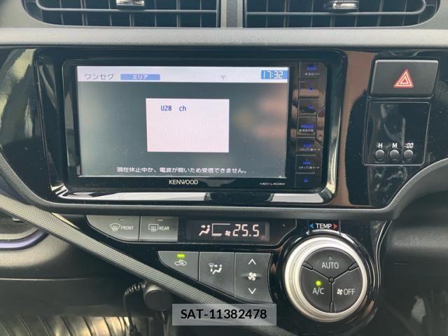 Toyota AQUA 2017-02 8411197-22