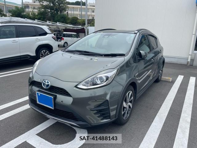 Toyota AQUA 2019-01 8411191-0