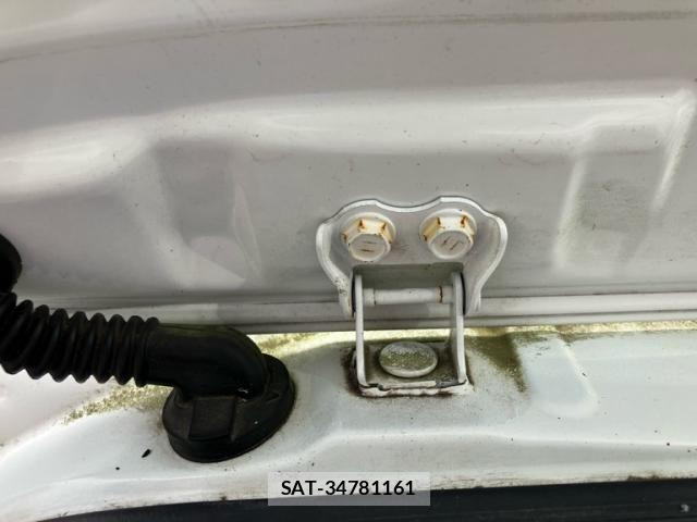 Toyota AQUA 2012-10 8411234-16
