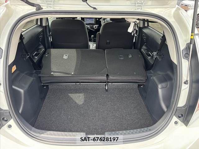 Toyota AQUA 2020-07 8411185-20