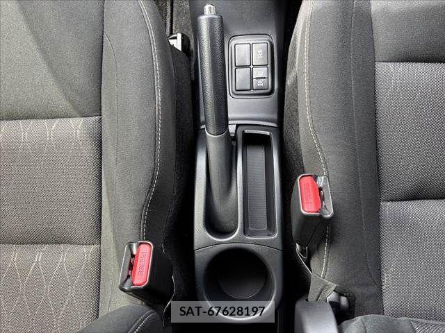 Toyota AQUA 2020-07 8411185-24