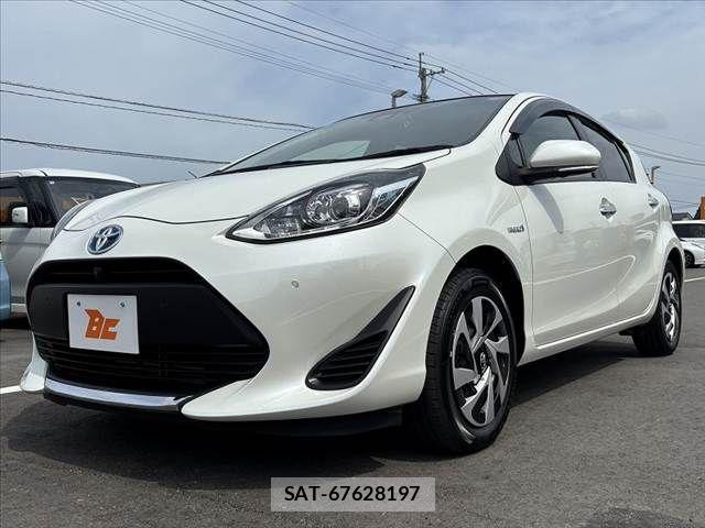 Toyota AQUA 2020-07 8411185-7
