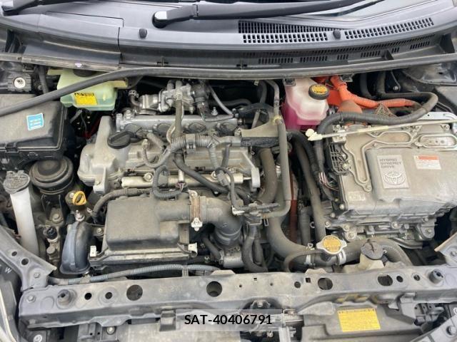 Toyota AQUA 2014-02 8411230-9