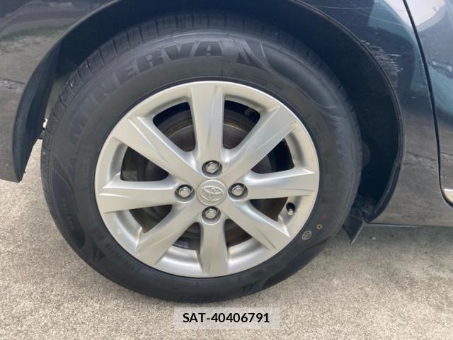 Toyota AQUA 2014-02 8411230-5