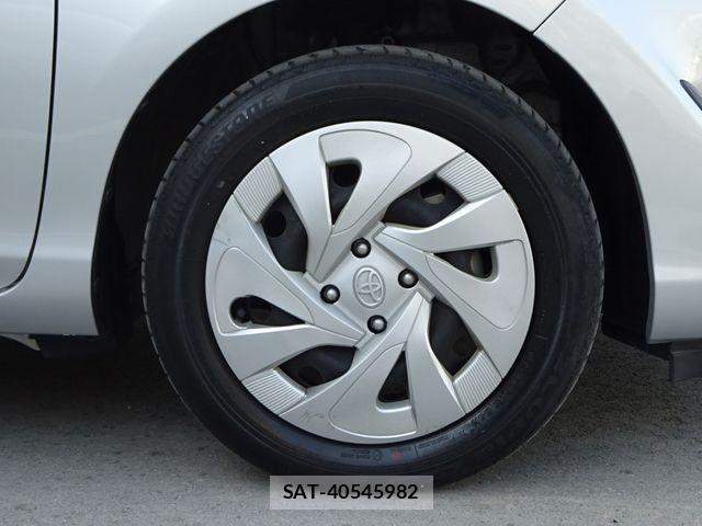 Toyota AQUA 2021-06 8411193-19