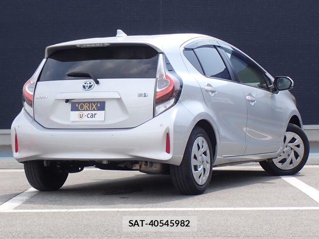 Toyota AQUA 2021-06 8411193-2