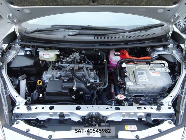 Toyota AQUA 2021-06 8411193-3