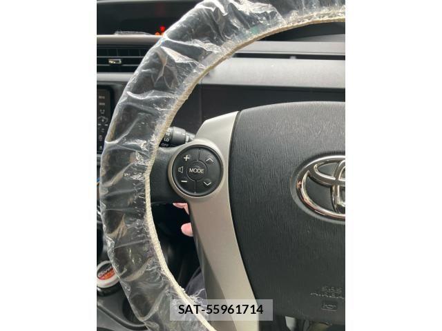 Toyota AQUA 2012-02 8411231-18