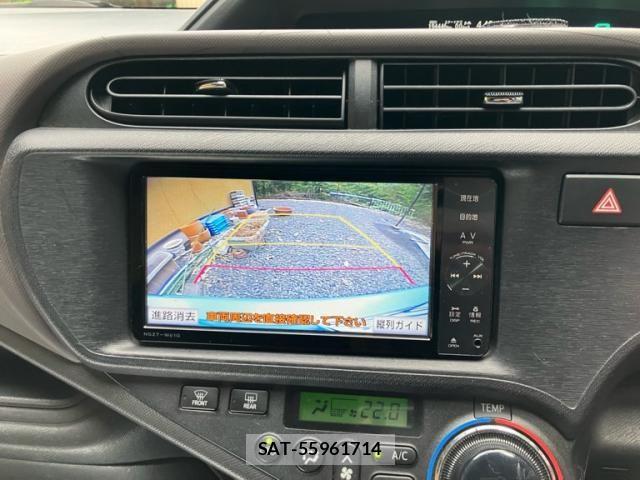 Toyota AQUA 2012-02 8411231-23