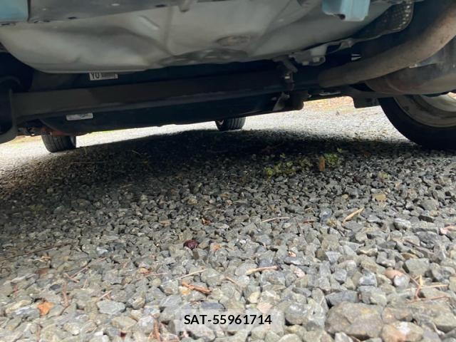 Toyota AQUA 2012-02 8411231-27