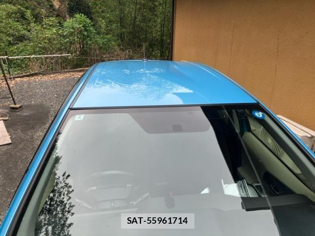 Toyota AQUA 2012-02 8411231-7