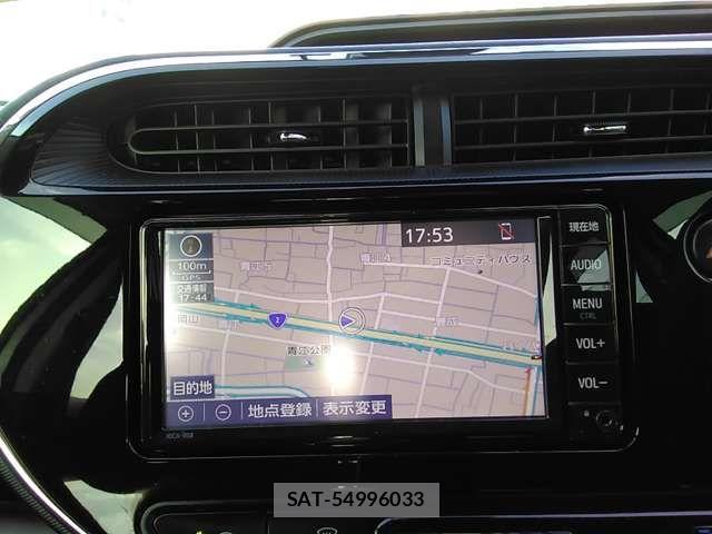 Toyota AQUA 2019-12 8411192-13