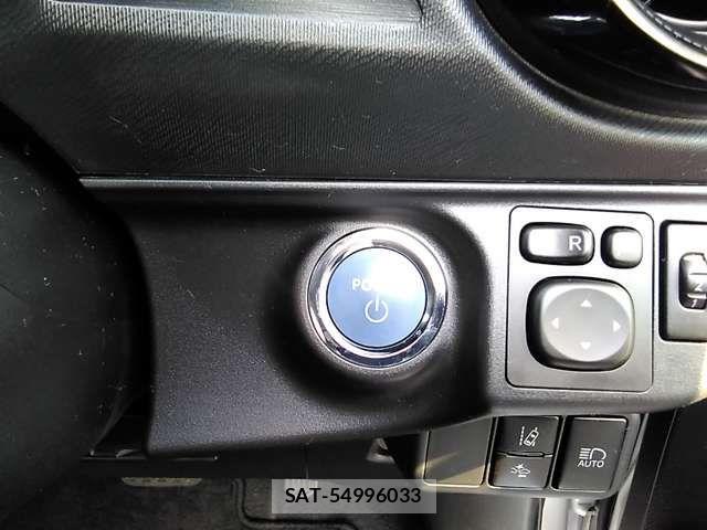 Toyota AQUA 2019-12 8411192-16
