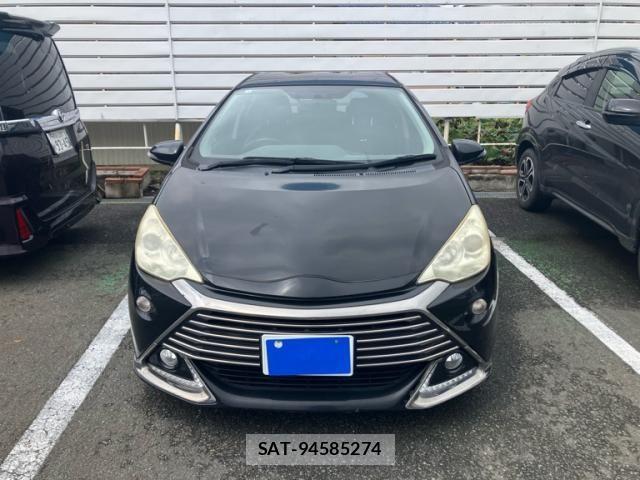 Toyota AQUA 2014-12 8411201-0