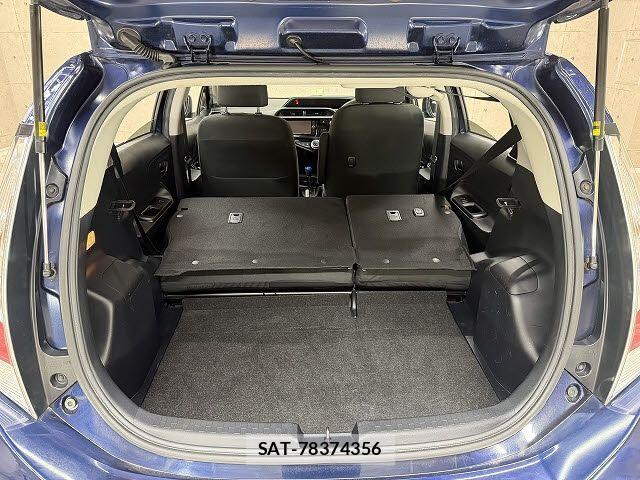 Toyota AQUA 2016-12 8411198-9