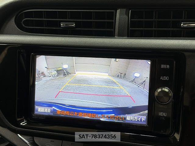 Toyota AQUA 2016-12 8411198-11
