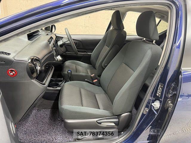 Toyota AQUA 2016-12 8411198-8