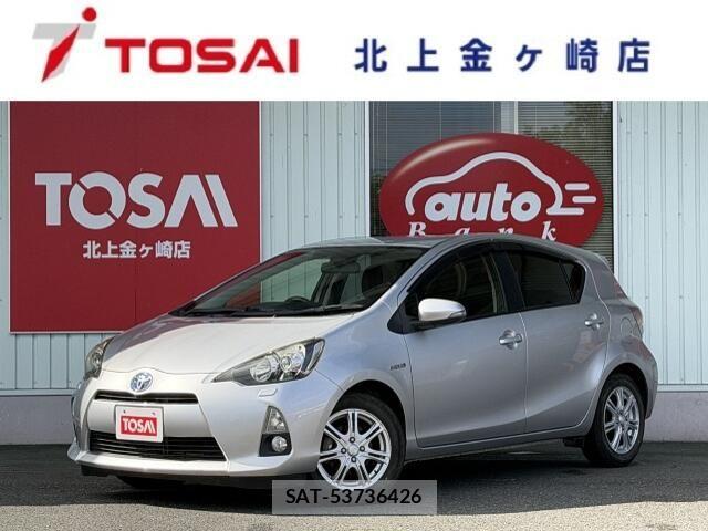 Toyota AQUA 2012-07 8411199-0