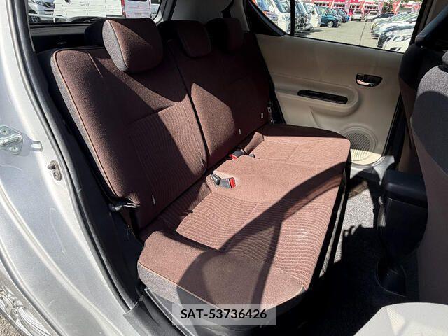 Toyota AQUA 2012-07 8411199-19