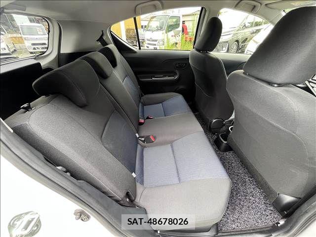 Toyota AQUA 2015-10 8411195-9