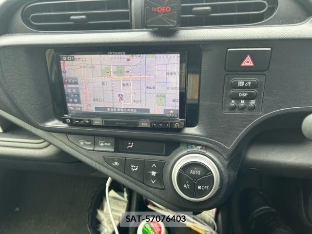 Toyota AQUA 2016-03 8411211-15