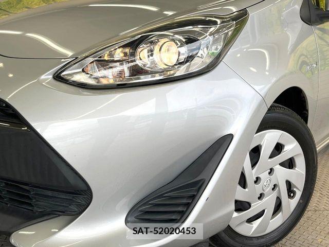 Toyota AQUA 2018-05 8437930-11