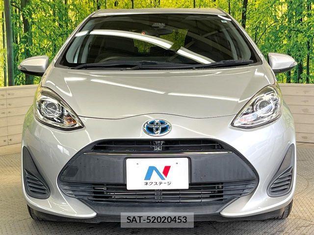 Toyota AQUA 2018-05 8437930-13