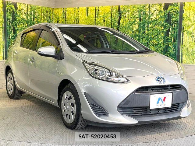 Toyota AQUA 2018-05 8437930-15