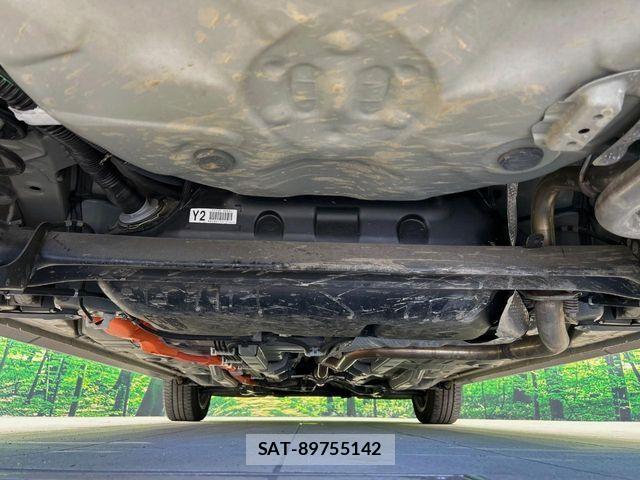Toyota AQUA 2018-05 8437927-18