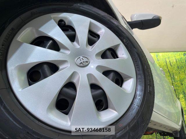 Toyota AQUA 2012-09 8437934-11