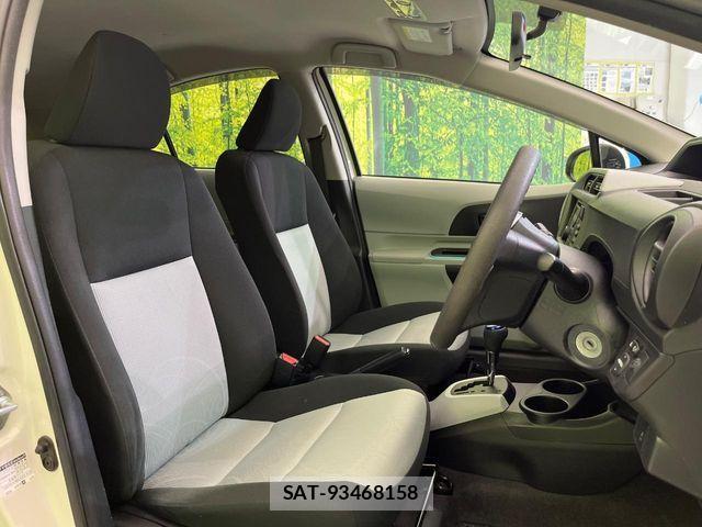 Toyota AQUA 2012-09 8437934-6