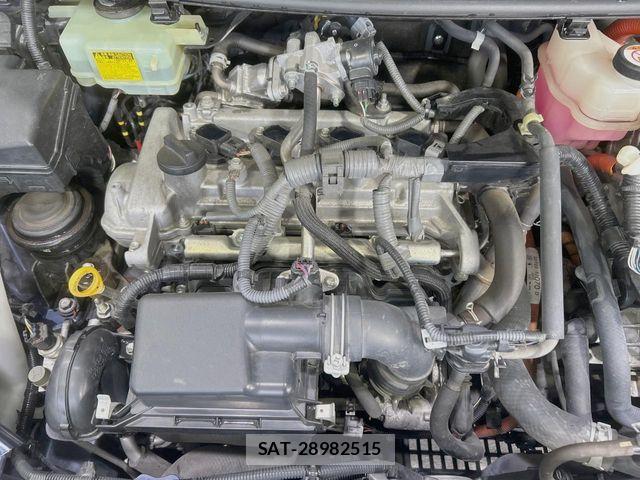 Toyota AQUA 2018-04 8437931-17