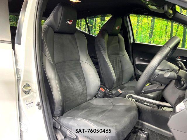 Toyota AQUA 2023-11 8437924-8