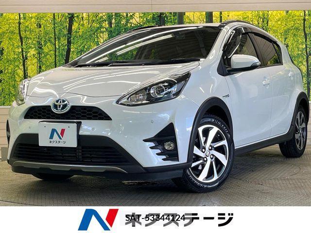 Toyota AQUA 2018-06 8437928-0