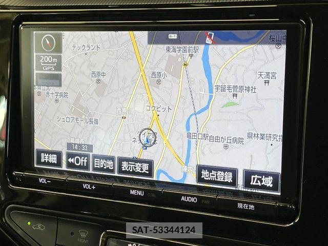 Toyota AQUA 2018-06 8437928-2
