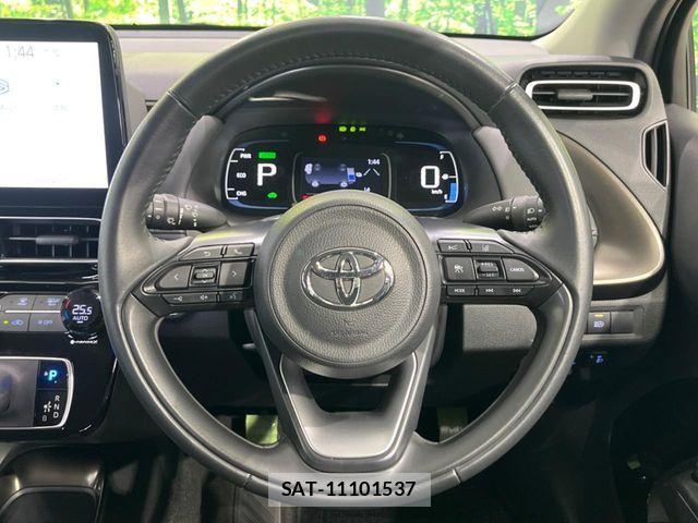 Toyota AQUA 2023-06 8437923-10