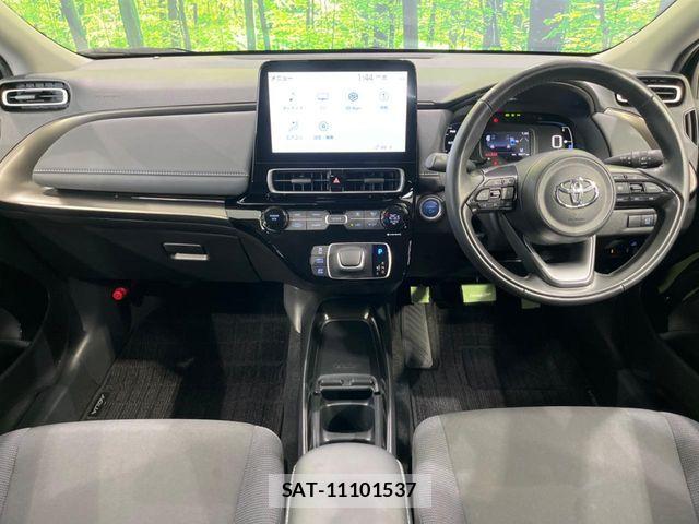 Toyota AQUA 2023-06 8437923-1