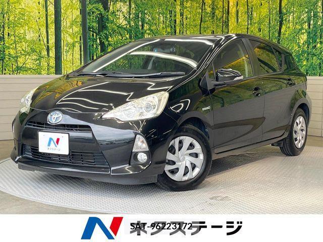 Toyota AQUA 2013-11 8437936-0