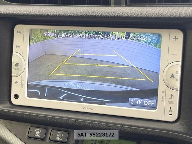 Toyota AQUA 2013-11 8437936-3