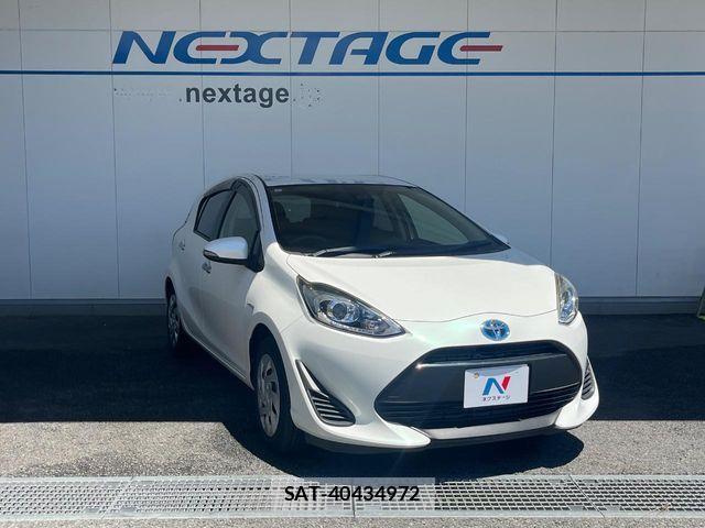 Toyota AQUA 2017-12 8437929-17