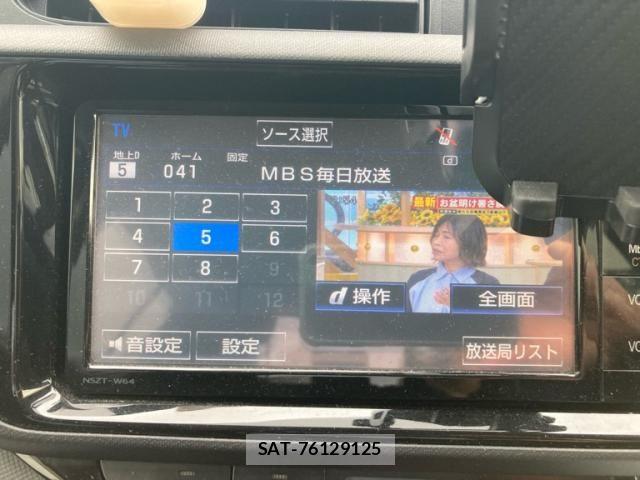 Toyota AQUA 2015-02 8437935-16